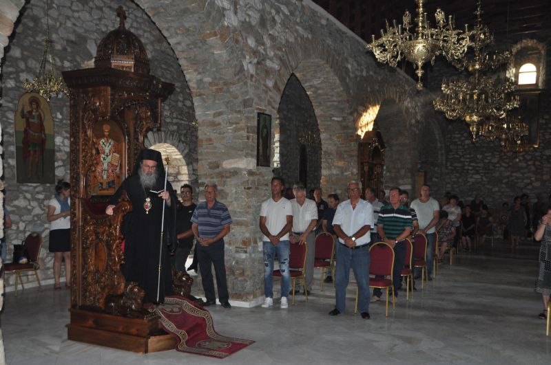 Ἁγιασμός - Θυρανοίξια καί Παράκληση στήν Παναγία Πετρούσας